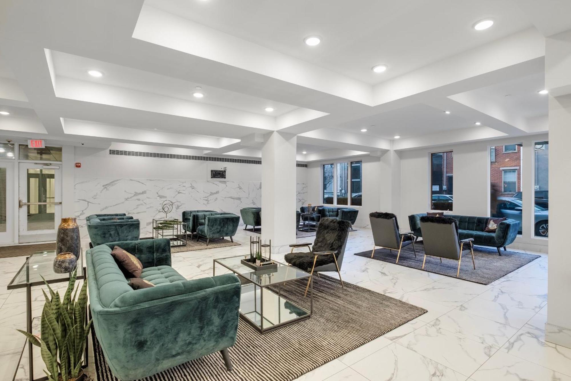 Luxury 1br Nolibs Pool Access